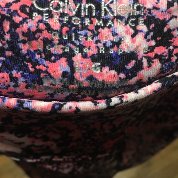 Authentic Calvin Klein Capri Tights - Picture 3 of 8